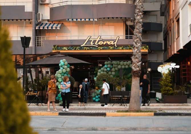 Offerte di lavoro a Valona, Profession Kamarier/e, Ndihmes kuzhunier , Con esperienza, Pagamento Trattabile.