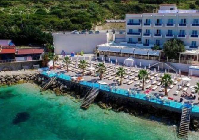 Offerte di lavoro per banakier/e -ndihmes banakier -ndihmes kamarier -kamarier restoranti -ndihmes kuzhinier -pjatalarese -sallatiere -sanitare , koktejlist a Valona