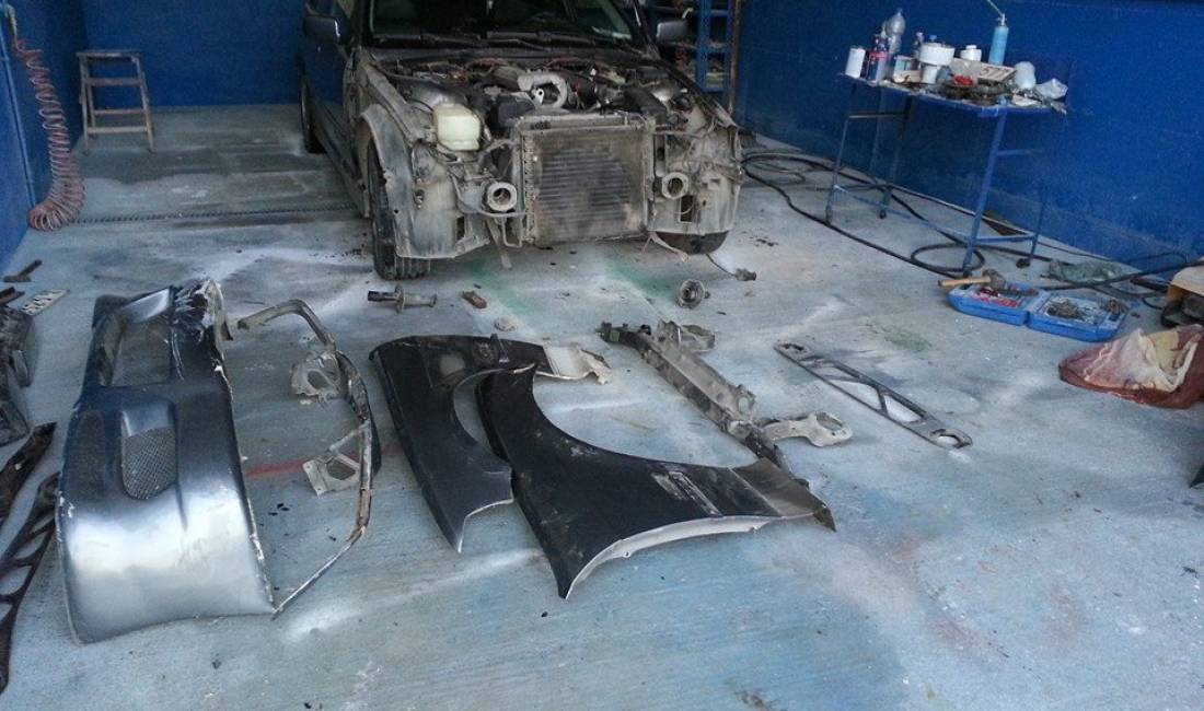 Servis  sherbimet per Lyrje makinash dhe ngjitje plastike, Saldim, Nderrim vjarash dhe filtrash etj.