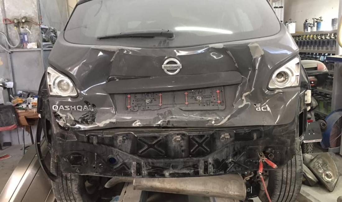  Servis ofron Pjese kembimi, Riparime mootori dhe xhenerike, Transport me karrotrec, Sherbime periodike