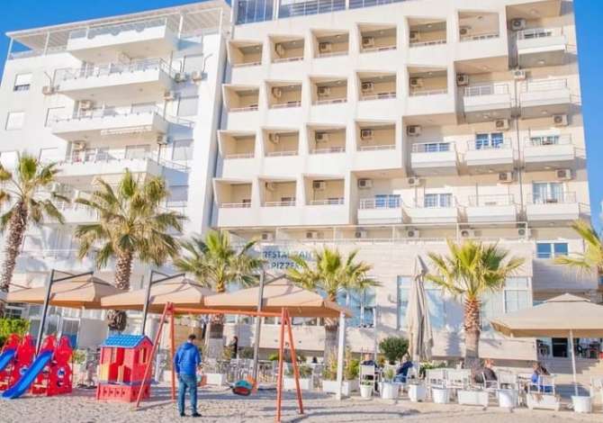 Njoftime Pune per Banakier, Recepsionist ne Durres