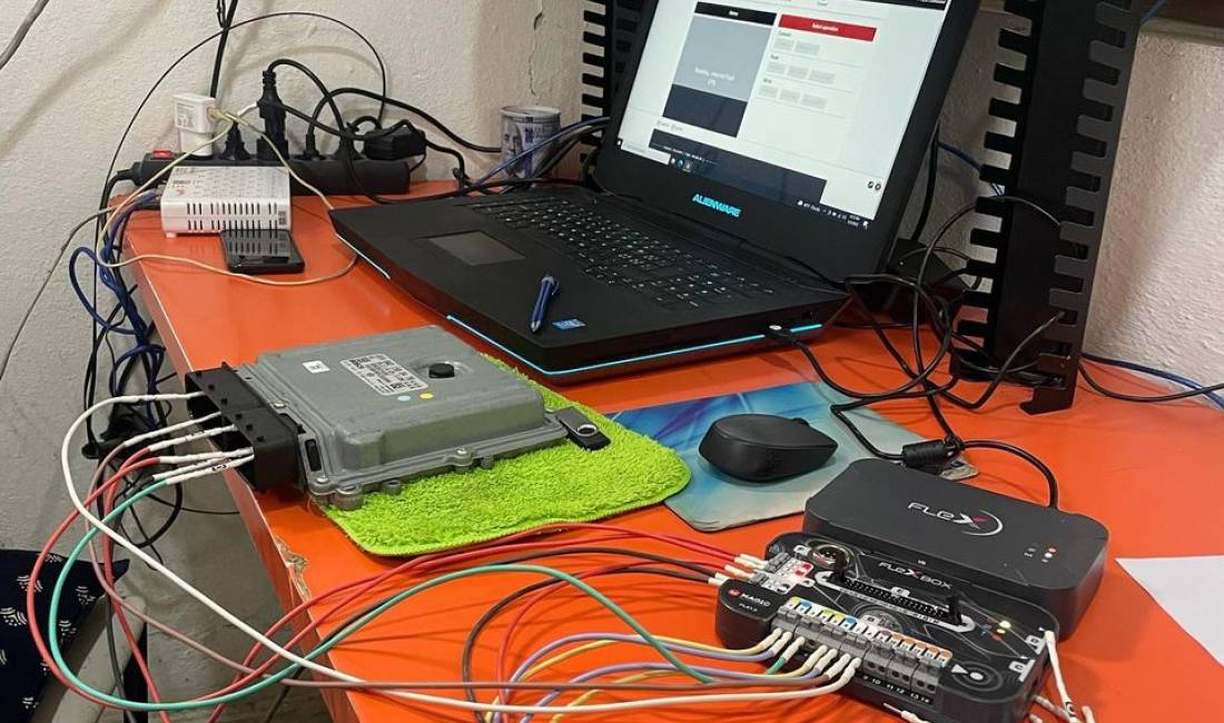 Auto Servis Tirana i specializuar ne makinat Audi,Skoda ,Seat dhe VW ofron sherbime per Elektroauto, Llamarinist etj.