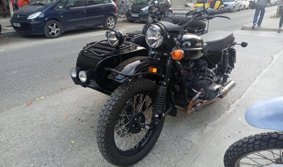 Servis makinash dhe  motorash Antik ofron sherbime per Defekte elektrike, Radiator etj.