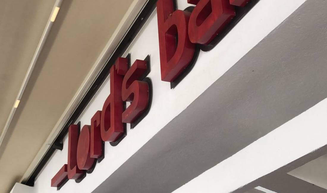 Offerte di lavoro a Durazzo, Profession  kamarier/e, banakier/e, ndihmes banakiere , Nessuna esperienza, Pagamento Trattabile.