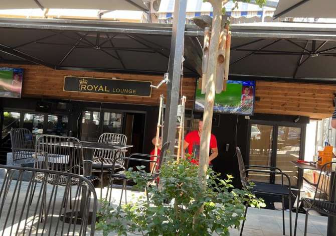 Offerte di lavoro a Tirana, Profession banakier/e, ndihmes banakiere , Con esperienza, Pagamento 45,000  Leke.