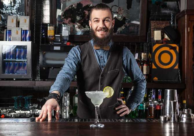 Njoftime Pune per Banakiere per caffee shop, Barist/e, Picier. ne Tirane