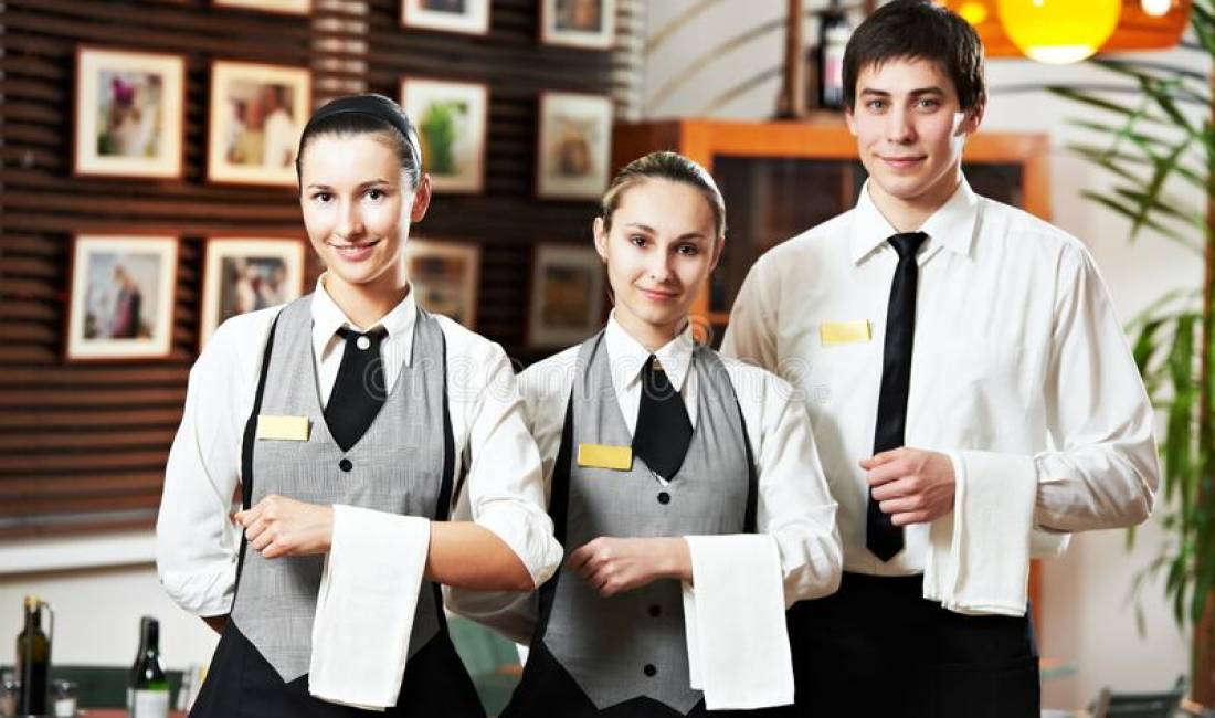 Offerte di lavoro a Tirana, Profession Kamarier/e , Nessuna esperienza, Pagamento Trattabile.