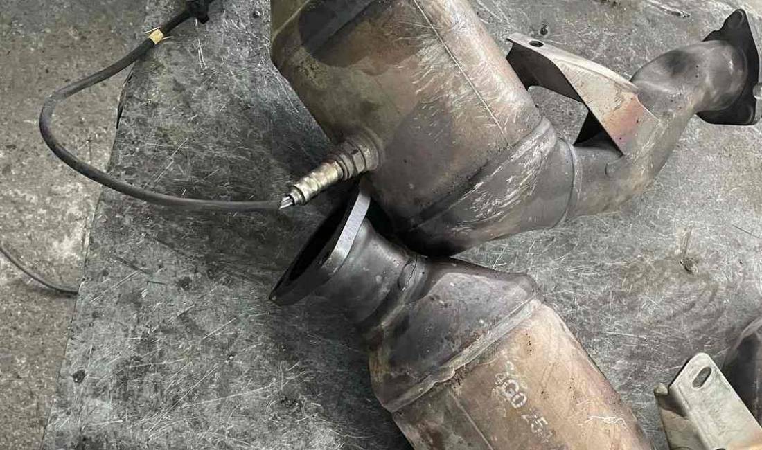 KATALIZATORE MAKINASH  Servis, Montime dhe Axhustime Katalizatoresh