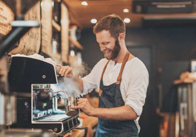 Offerte di lavoro per kamarier/e, banakier/e a Tirana