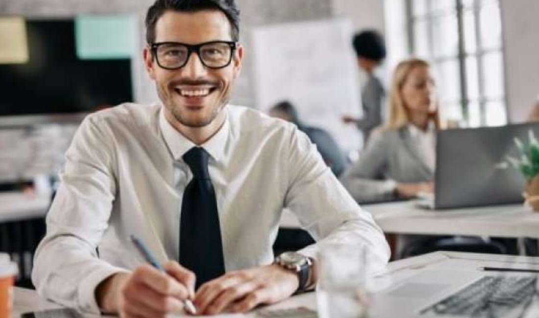 Offerte di lavoro a Tirana, Profession ekonomist/e , Nessuna esperienza, Pagamento Trattabile.