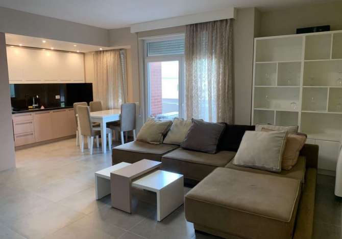 Offerte di lavoro a Tirana, Profession sanitare  , Con esperienza, Pagamento Trattabile.