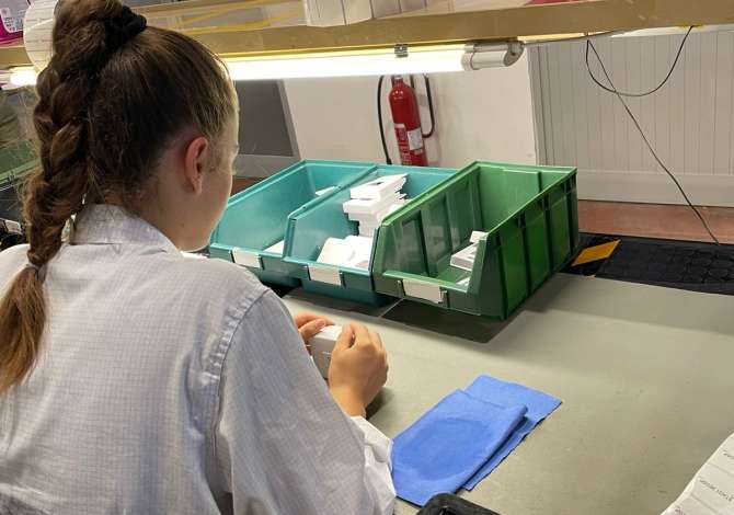 Offerte di lavoro a Durazzo, Profession Paketim,perpunim skedash elektronike , Nessuna esperienza, Pagamento Trattabile.