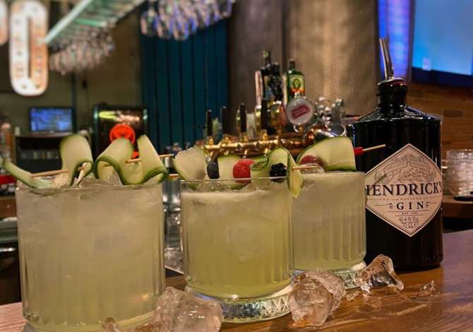 Offerte di lavoro a Tirana, Profession kamarier , barist, banakier, kuzhinier  , Nessuna esperienza, Pagamento Trattabile.