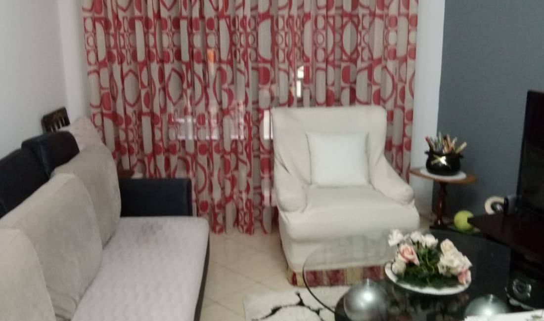 Shtepi ne shitje Apartament ne Tirane, 2+1, Mobilimi E mobiluar, Pagesa 71,280  Euro.