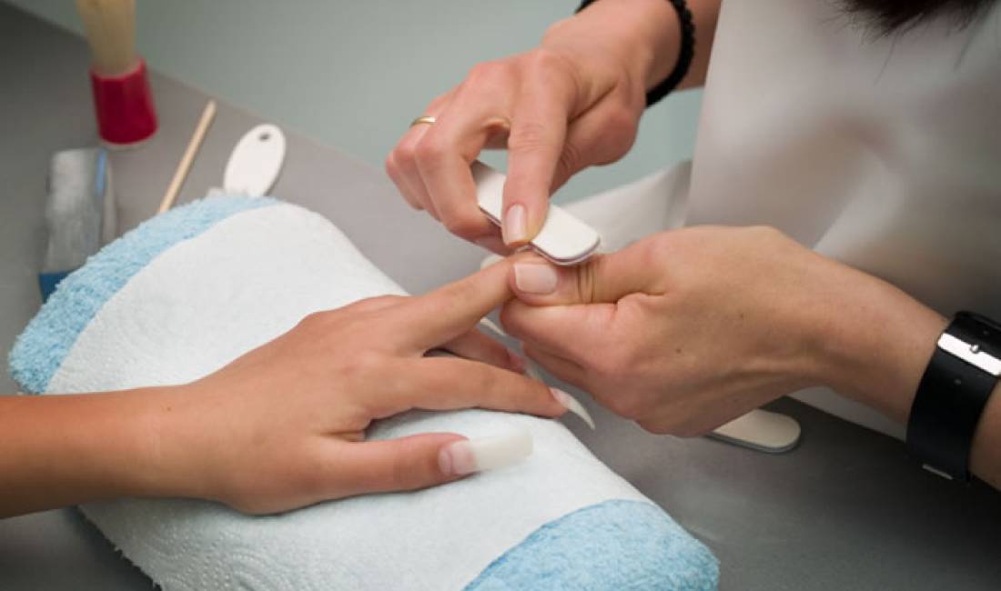 Offerte di lavoro a Tirana, Profession estetiste per thonjte , Nessuna esperienza, Pagamento Trattabile.