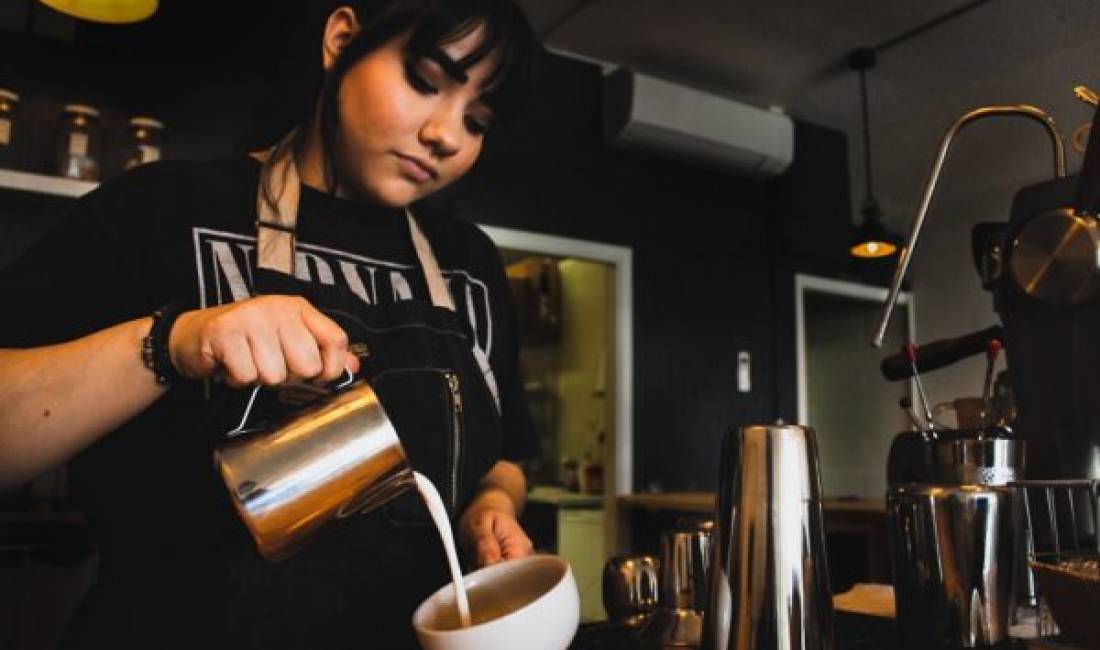 Offerte di lavoro a Tirana, Profession banakiere , Con esperienza, Pagamento Trattabile.