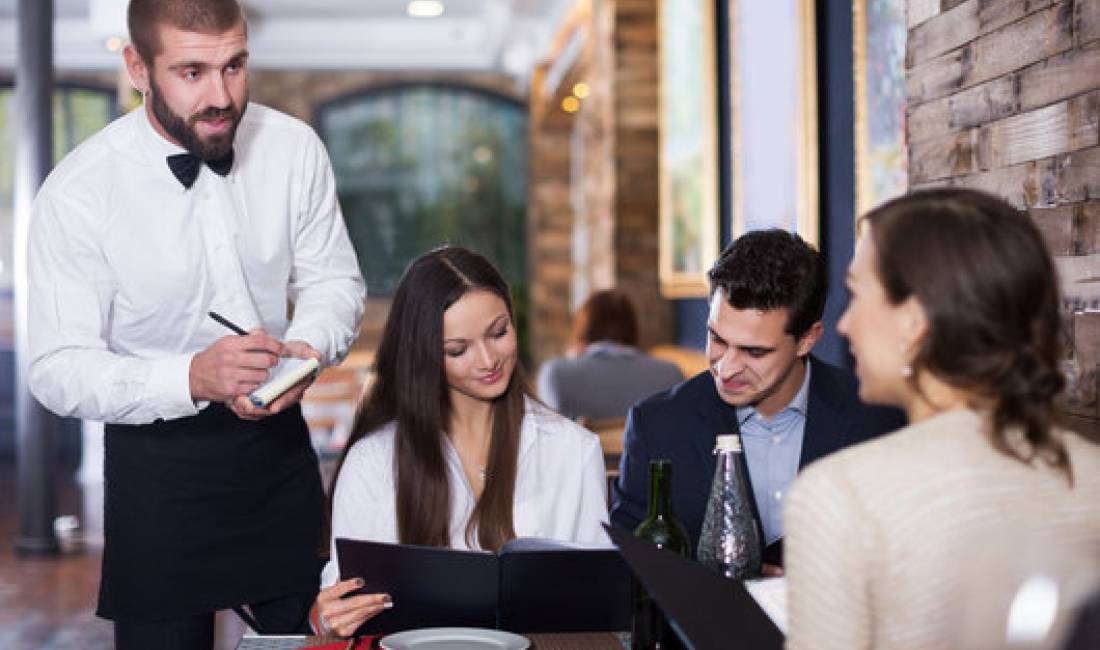 Offerte di lavoro a Tirana, Profession Kamarier ,Pjatalarese , Con esperienza, Pagamento Trattabile.