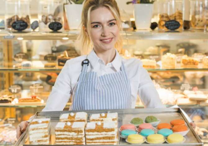 Job Offers for Kamarier/e,Ndihmes pasticiere in Tirana