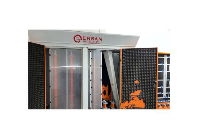 Shitet Makineri per dopio xham