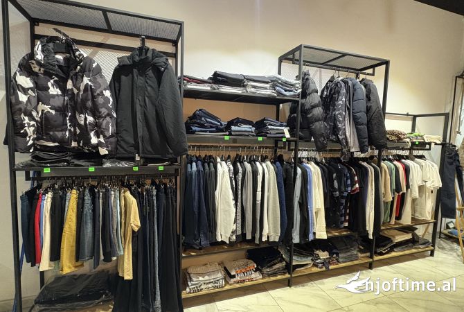 Attivita commerciale in vendita a Tirana - 2,000 Euro