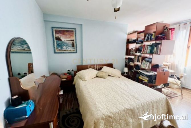 Shtepi me qera Apartament ne Tirane, 2+1, Mobilimi E mobiluar, Pagesa 650  Euro.