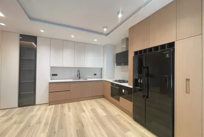 Shtepi me qera Apartament ne Tirane, 2+1, Mobilimi E mobiluar, Pagesa 800  Euro.