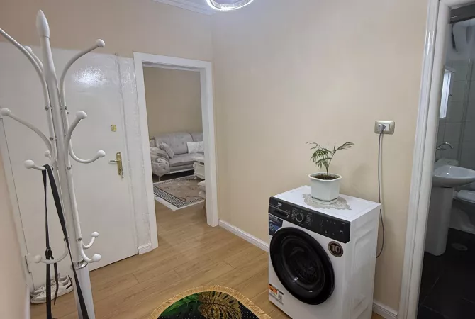 Shtepi ne shitje Apartament ne Tirane, 1+1, Mobilimi E mobiluar, Pagesa 110,000  Euro.