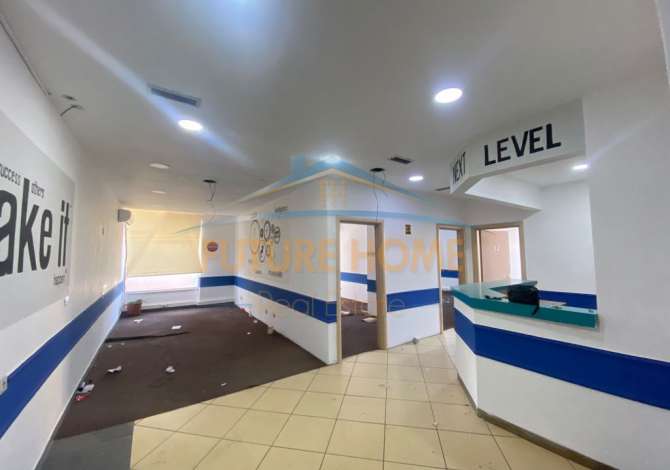 Ambient biznesi me qera 3+1 ne Tirane - 800 Euro