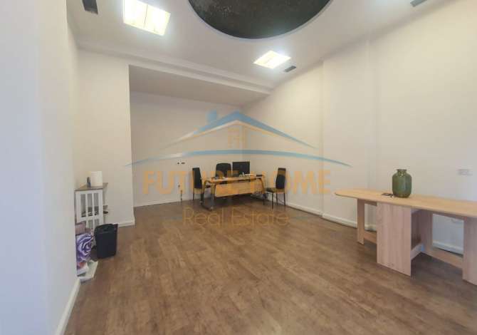 Ambient biznesi me qera 1+1 ne Tirane - 390 Euro