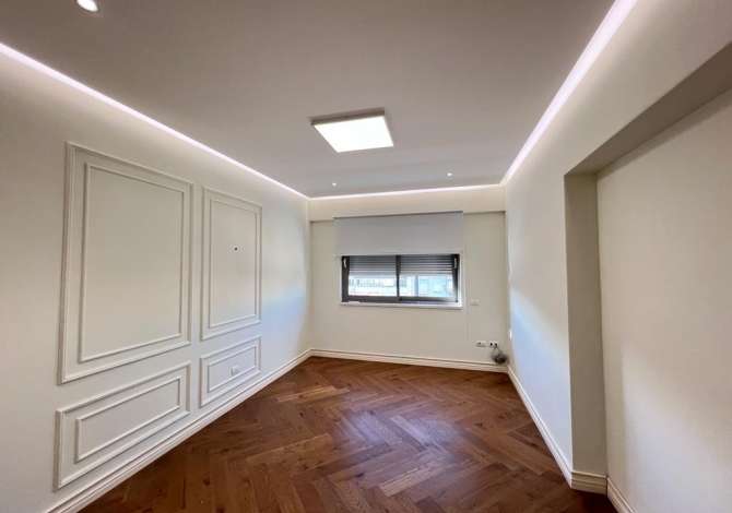 Ambient biznesi me qera 3+1 ne Tirane - 2,500 Euro