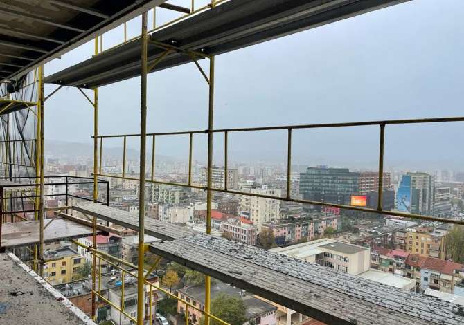 Business Property for Rent 3+1 in Tirana - 2,500 Euro