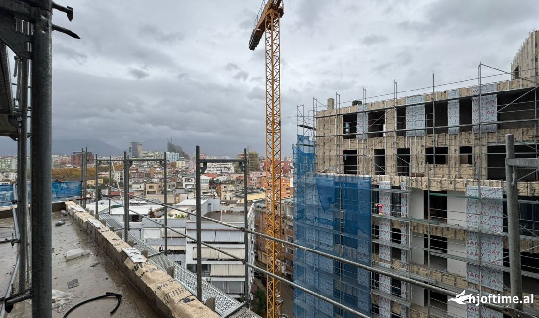 SHITET APARTAMENT 2+1 ME VERANDE KOMUNA E PARISIT TIRANE!