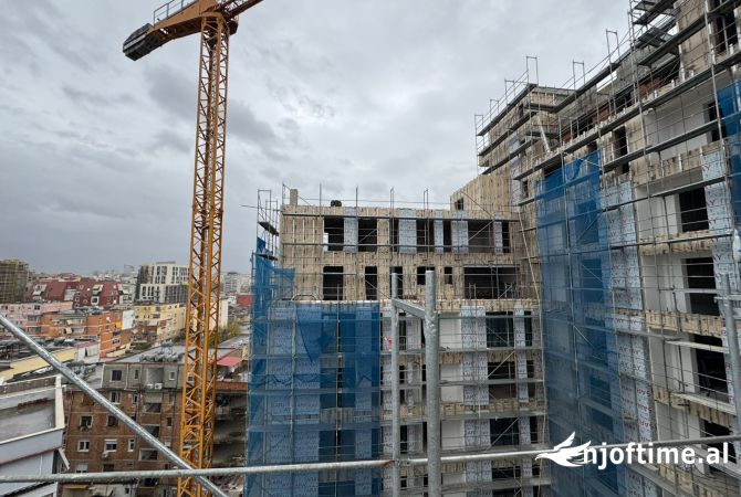 SHITET APARTAMENT 2+1 ME VERANDE KOMUNA E PARISIT TIRANE!