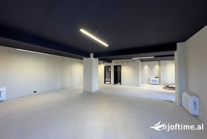 Qera, Ambient Biznesi Open Space Torre e Drin , Tirane!