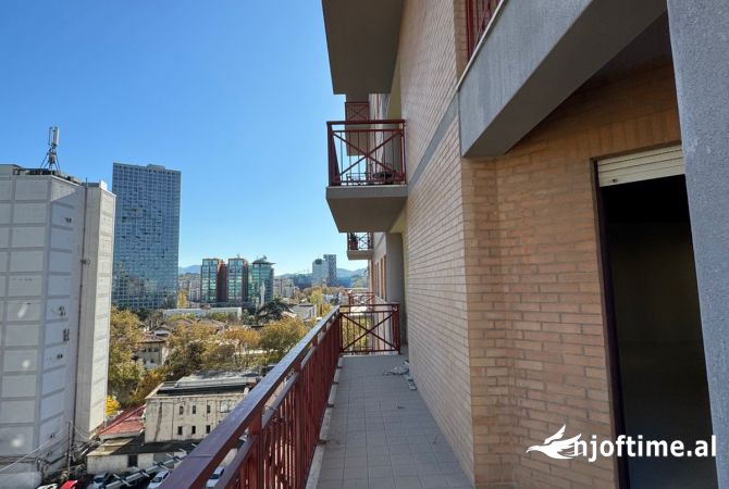 Qera, Ambient Biznesi Open Space Torre e Drin , Tirane!