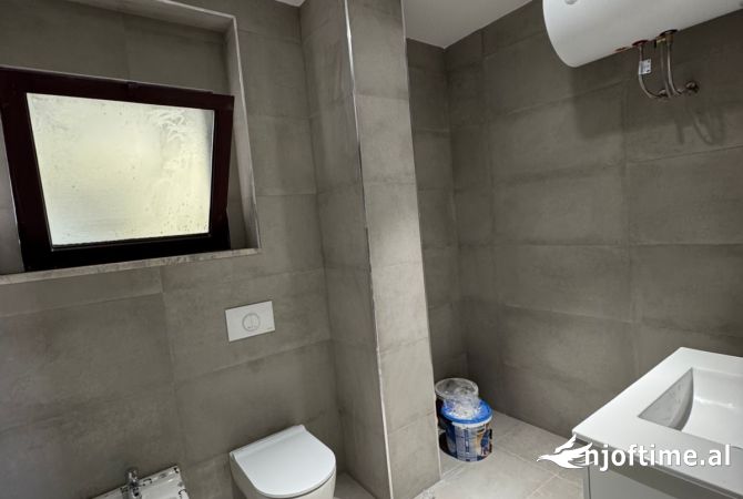 Qera, Ambient Biznesi Open Space Torre e Drin , Tirane!