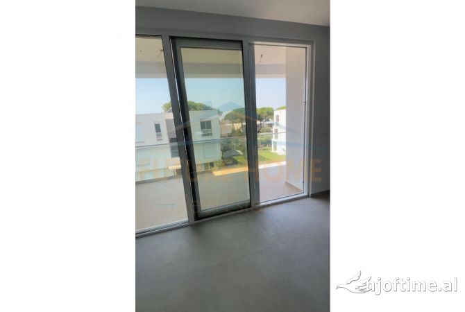 Appartamento in vendita a Tirana 1+1, Arredato