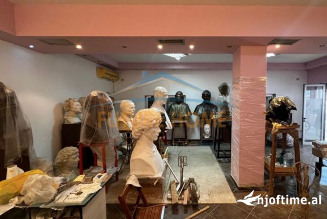 Ambient biznesi ne shitje 1+1 ne Tirane - 220,000 Euro