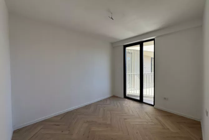 Business Property for Rent 3+1 in Tirana - 2,200 Euro