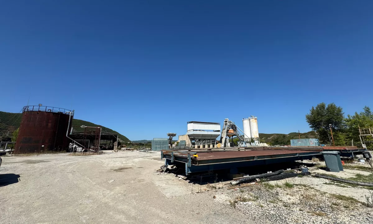 SHITET FABRIKE BETONI ARBANE TIRANE