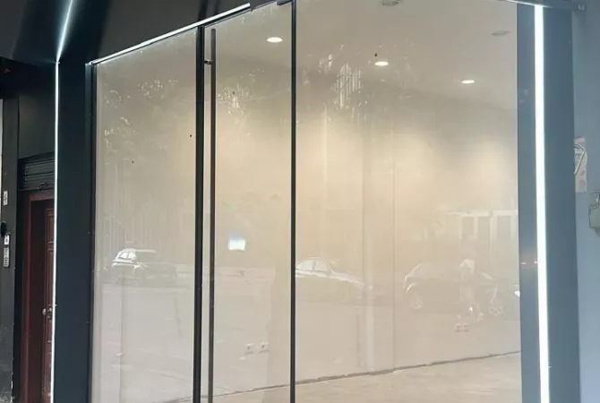 Business Property for Rent 1+1 in Tirana - 1,300 Euro