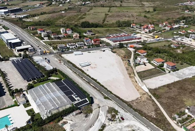 Shitet, Toke, Vore, Tirane