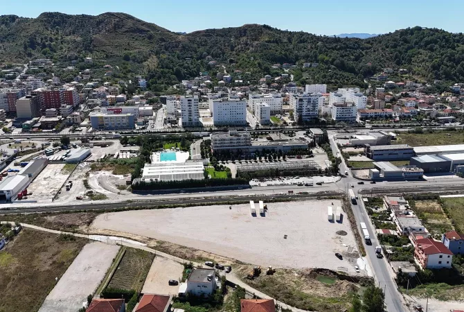 Shitet, Toke, Vore, Tirane