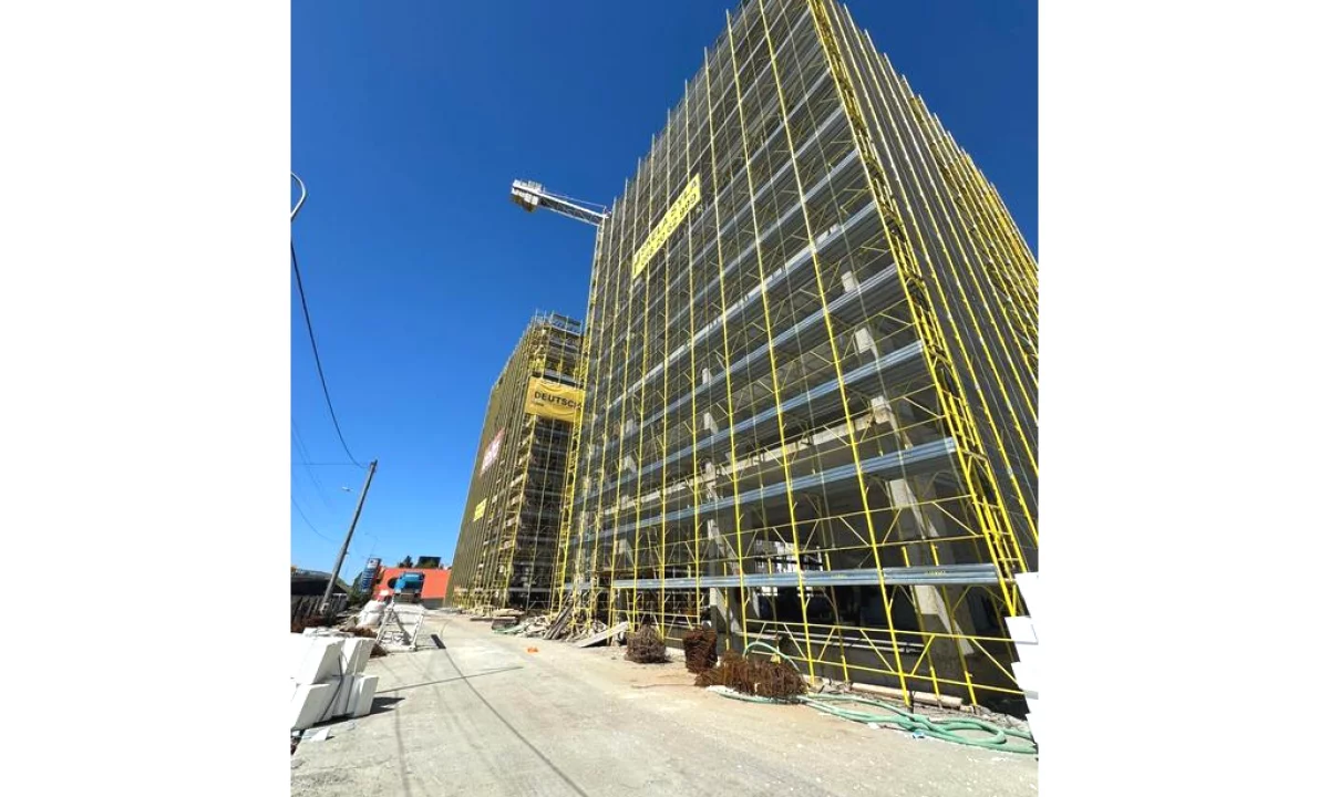 Appartamento in vendita a Tirana 2+1, Vuoto