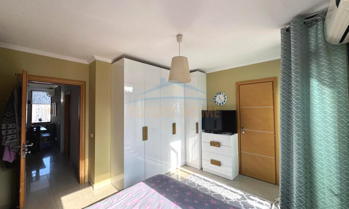 Appartamento in vendita a Tirana 3+1, Arredato