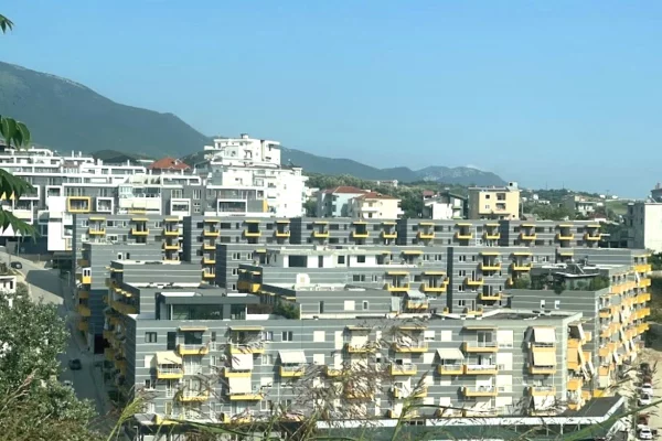 📣 Kompleksi Tom Doshit, SHITET APARTAMENT 2+1+2 (Shitet dhe me Kredi) 📣