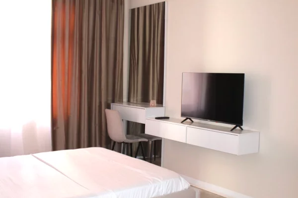 📍Bllok, jepet me qera apartament 2+1. 