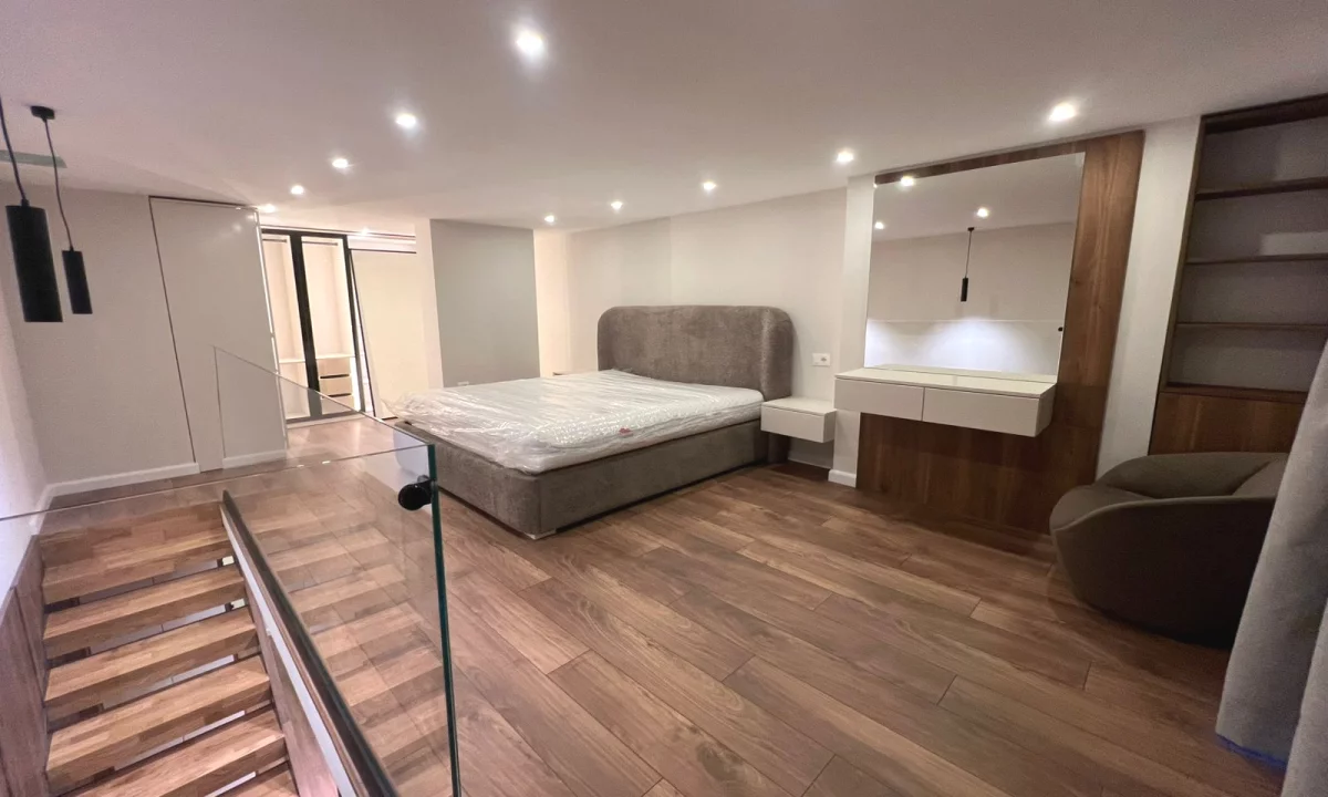 Shtepi me qera Apartament ne Tirane, 1+1, Mobilimi E mobiluar, Pagesa 55,000  Leke.