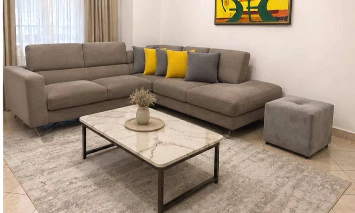 Shtepi me qera Apartament ne Tirane, 2+1, Mobilimi E mobiluar, Pagesa 650  Euro.