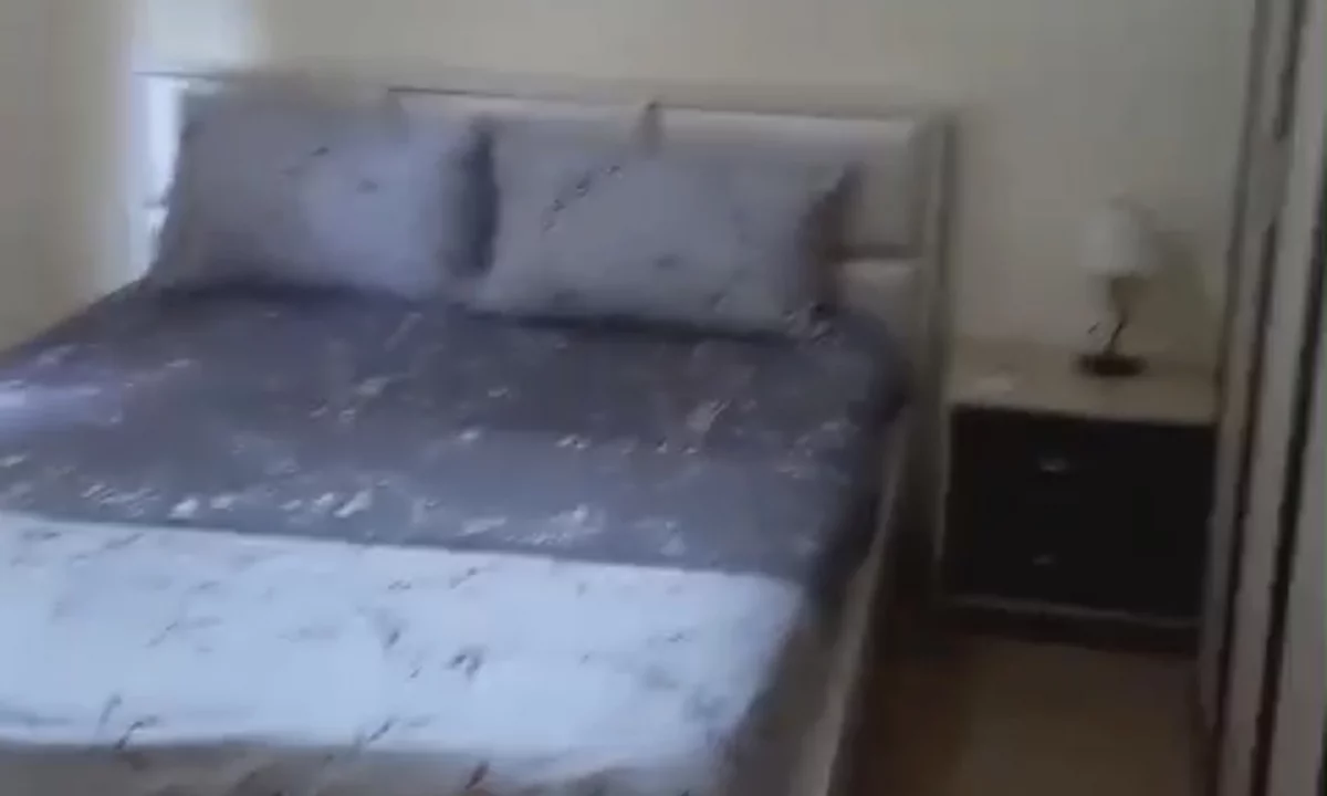 Shtepi me qera Apartament ne Tirane, 2+1, Mobilimi E mobiluar, Pagesa 45,000  Leke.